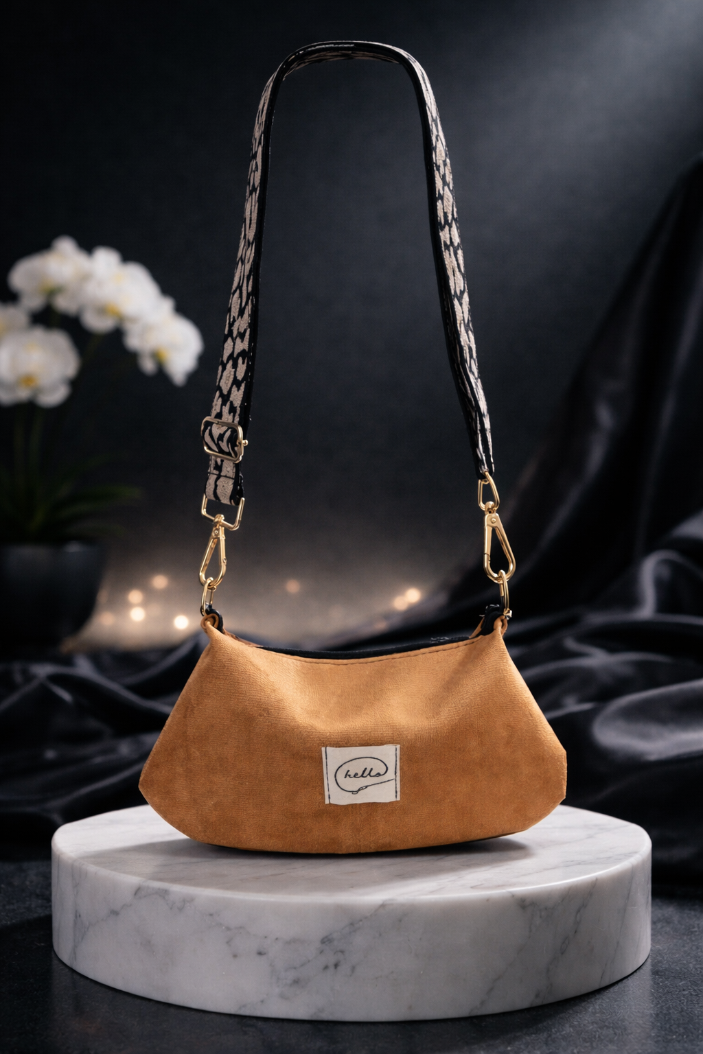 Sac demi-lune fait main – Taille S – Anse réglable – Stephy Couture (Copie)